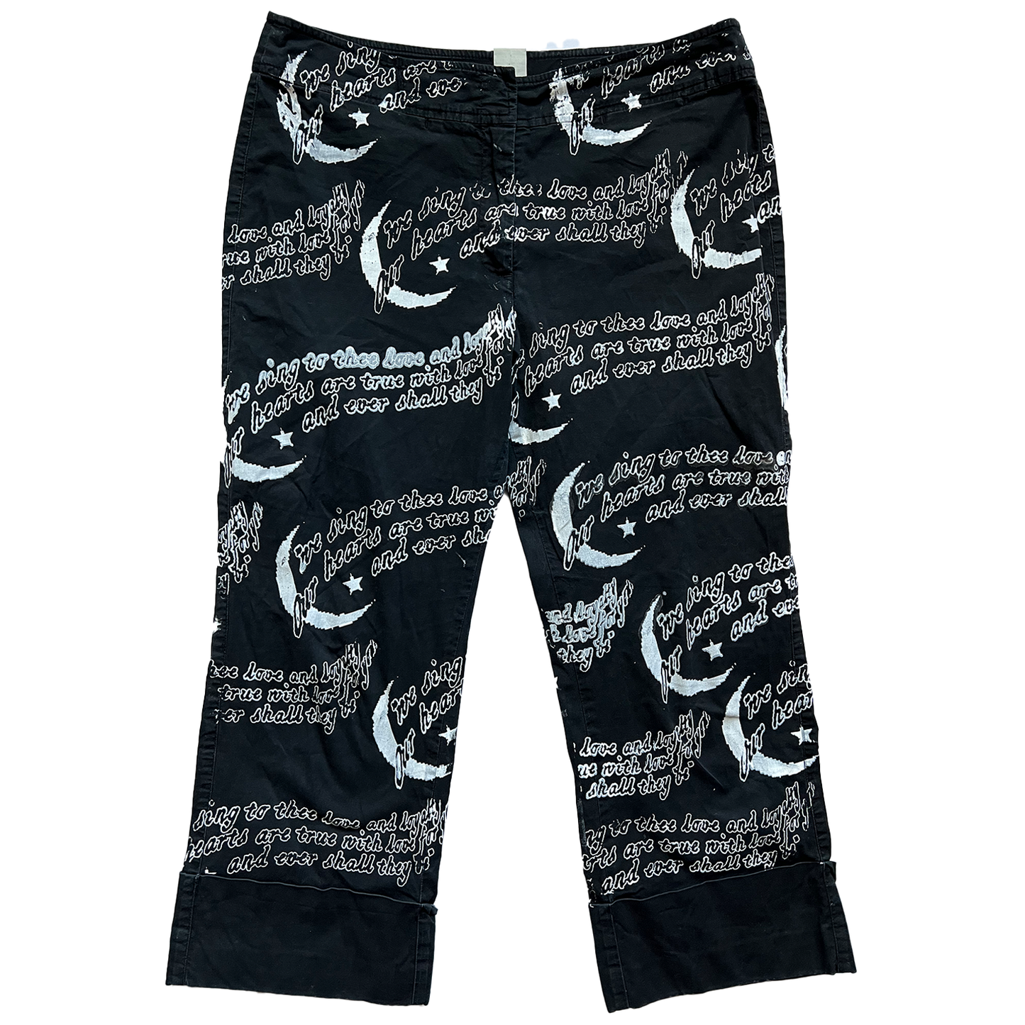 Black All Over Print Capri Pants